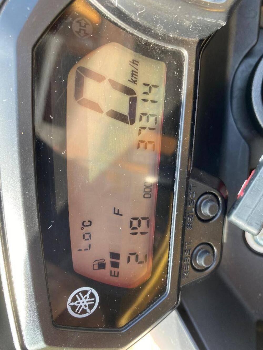 Yamaha FZ8 ABS (2013 - 16) (2)