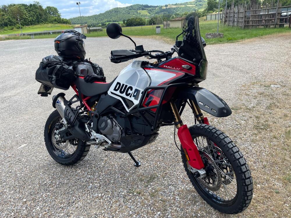 Ducati DesertX Rally (2024 - 25) (2)