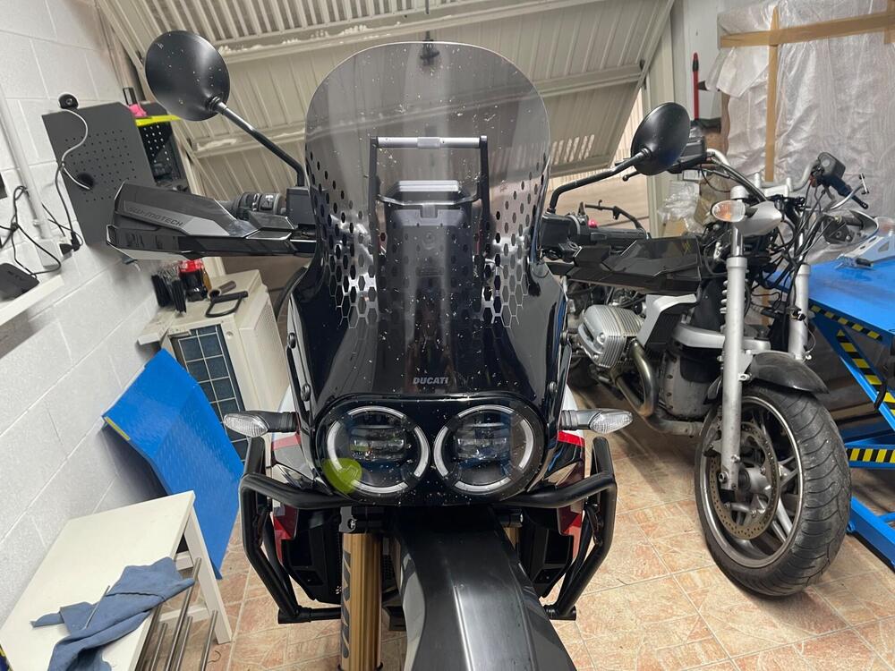 Ducati DesertX Rally (2024 - 25) (3)