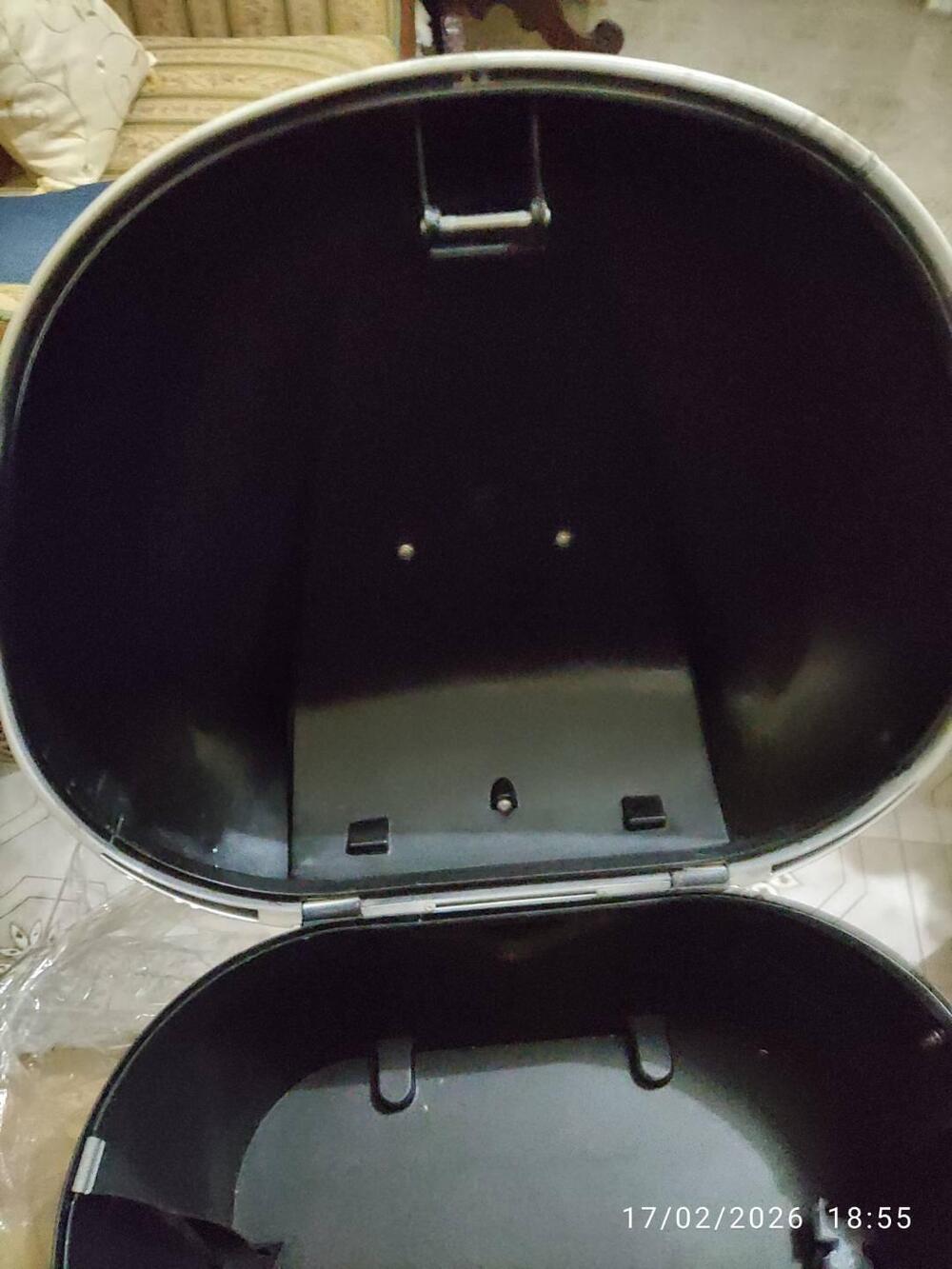 Bauletto Piaggio Beverly 300/350 (9)