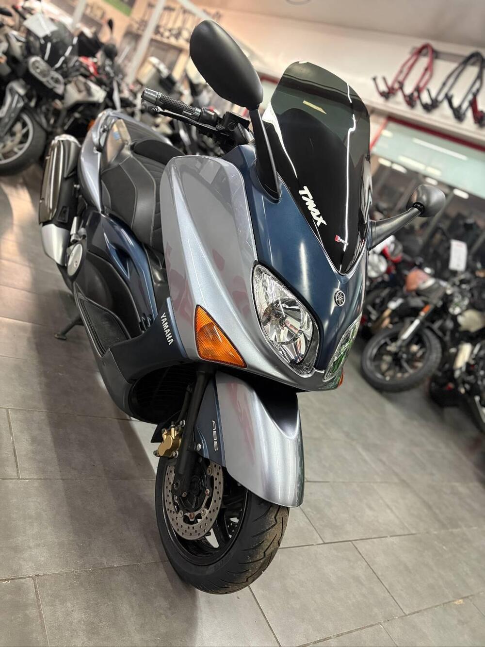 Yamaha T-Max 500 (2004 - 07) (6)