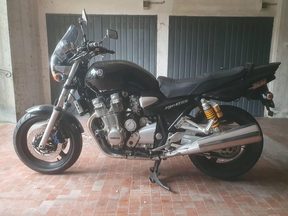 Yamaha XJR 1300 (2002 - 06)