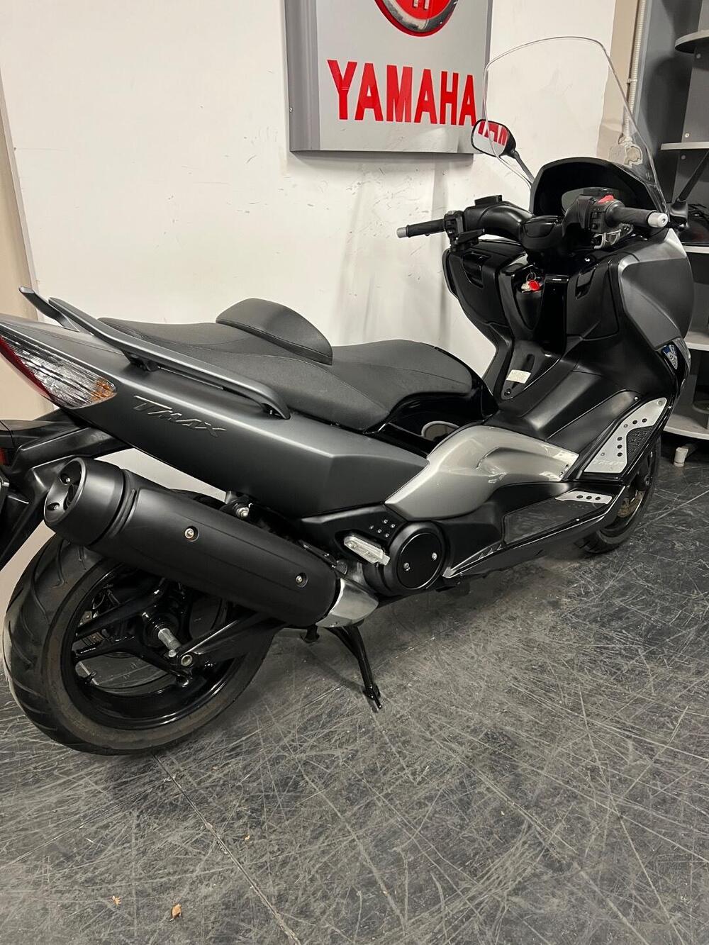 Yamaha T-Max 500 (2008 - 12) (4)