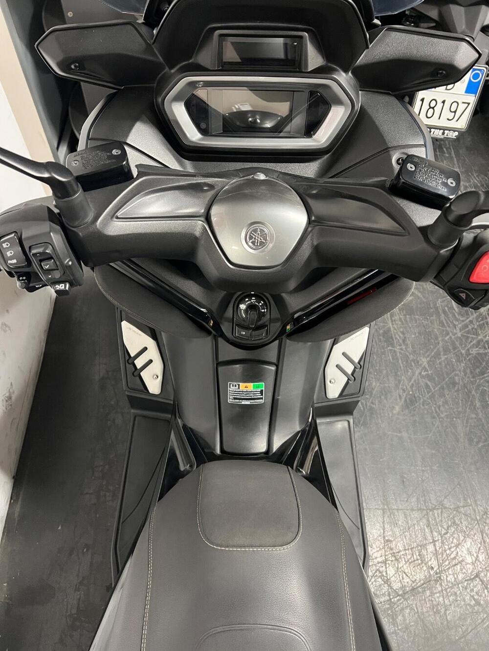 Yamaha X-Max 300 Tech Max (2021 - 24) (8)