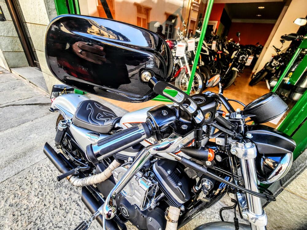 Harley-Davidson 883 R (2006 - 07) - XL 883R (19)