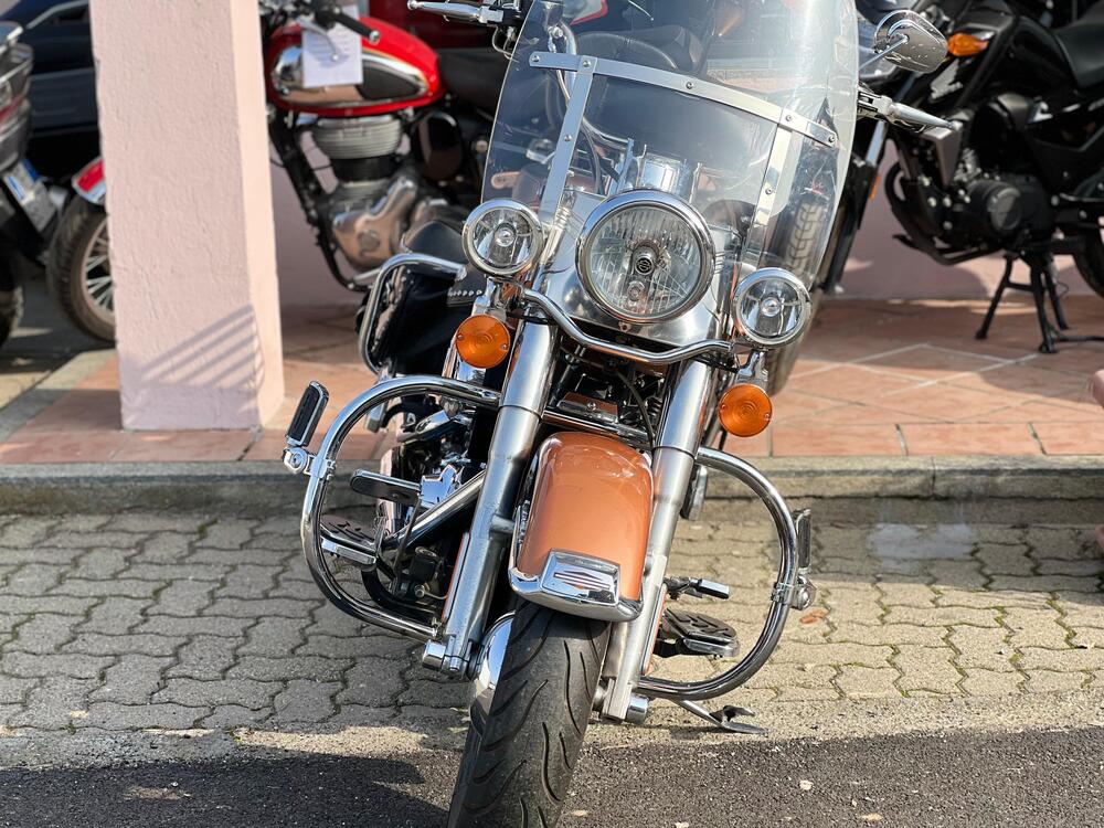 Harley-Davidson 1584 Heritage Classic (2008 - 10) - FLSTC (2)
