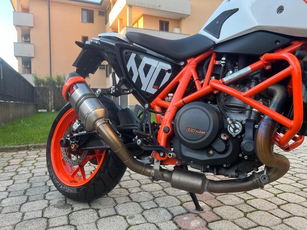 KTM 690 Duke R (2016 -17) (7)