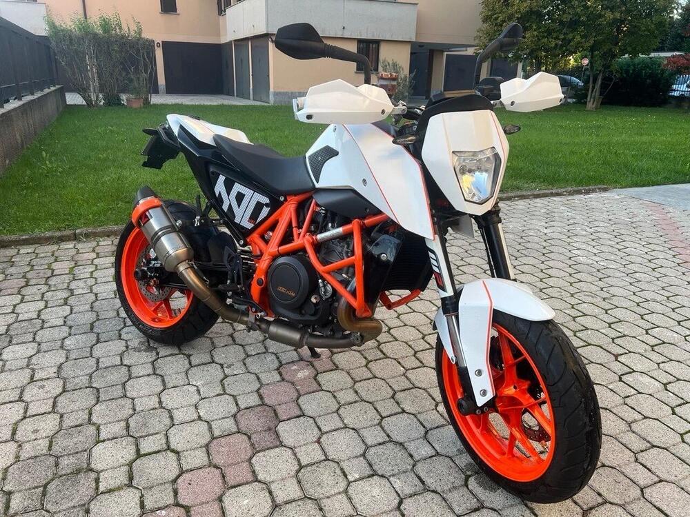 KTM 690 Duke R (2016 -17) (8)