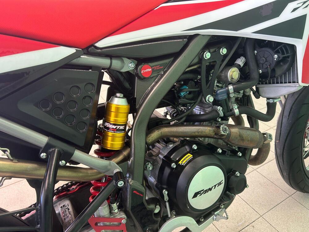 Fantic Motor XMF 125 Motard Competition 4t (2021 - 22) (8)