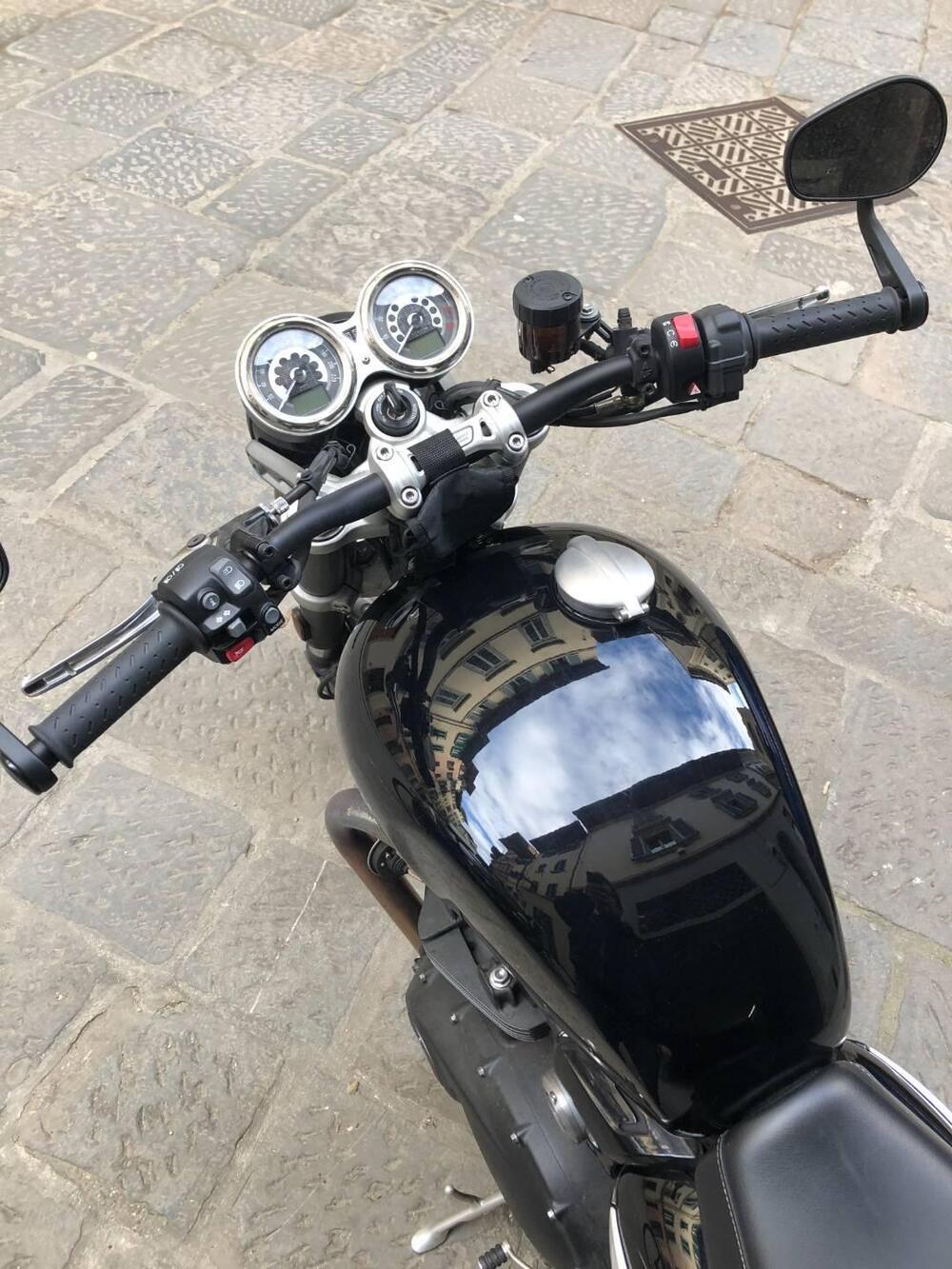 Triumph Speed Twin 1200 (2021 - 24) (4)