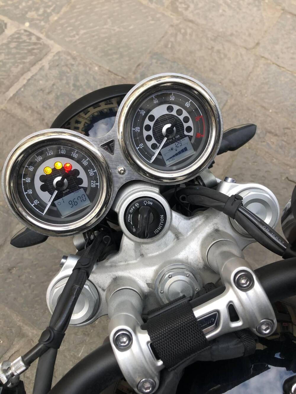 Triumph Speed Twin 1200 (2021 - 24) (8)