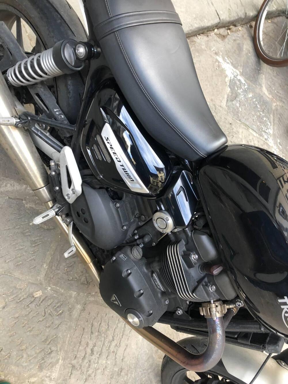 Triumph Speed Twin 1200 (2021 - 24) (10)