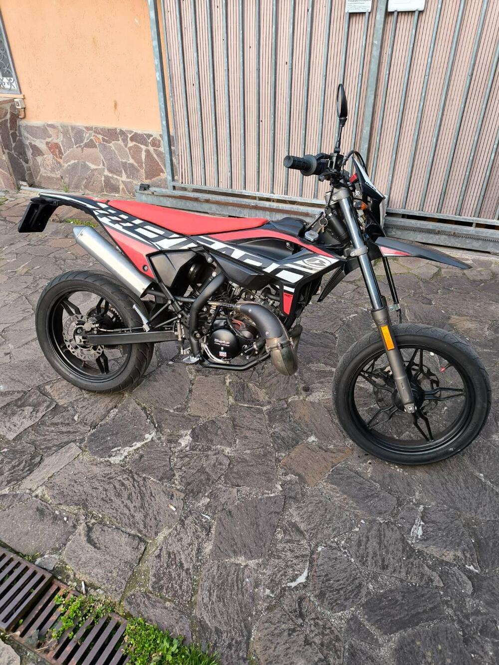 Betamotor RR 50 Motard Sport (2021 - 26) (2)