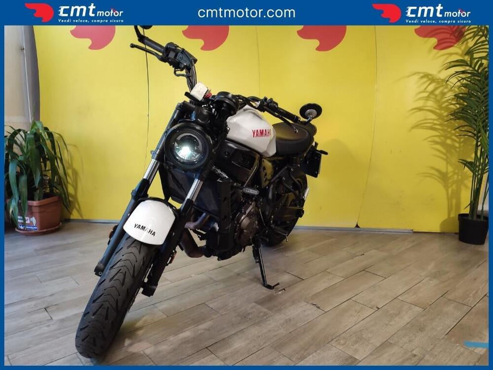 Yamaha XSR 700 (2022 - 26) (2)