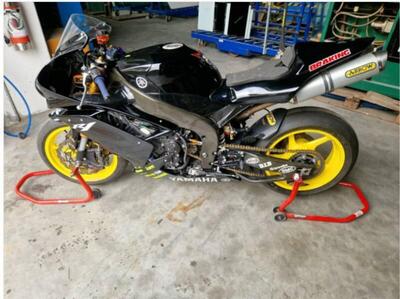 Yamaha YZF R1 (2007 - 08) usata