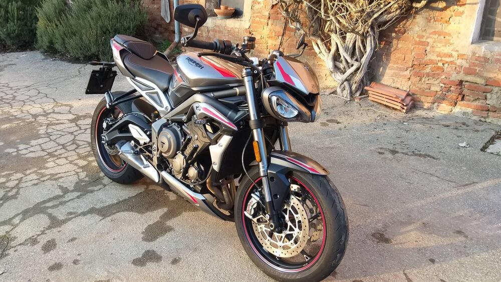 Triumph Street Triple RS (2020 - 22) (5)