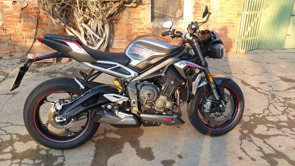 Triumph Street Triple RS (2020 - 22) (6)