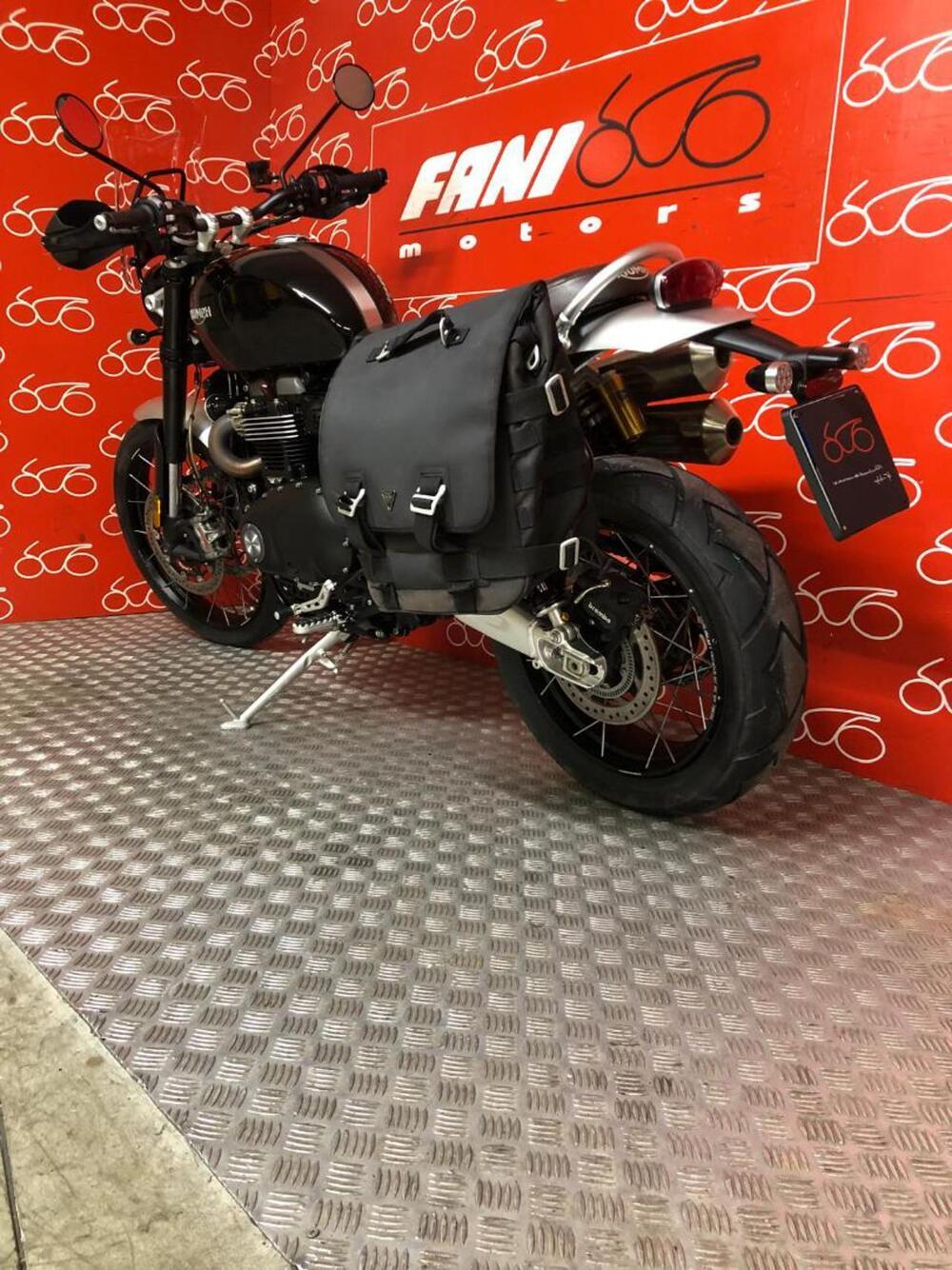 Triumph Scrambler 1200 XC (2021 - 23) (4)