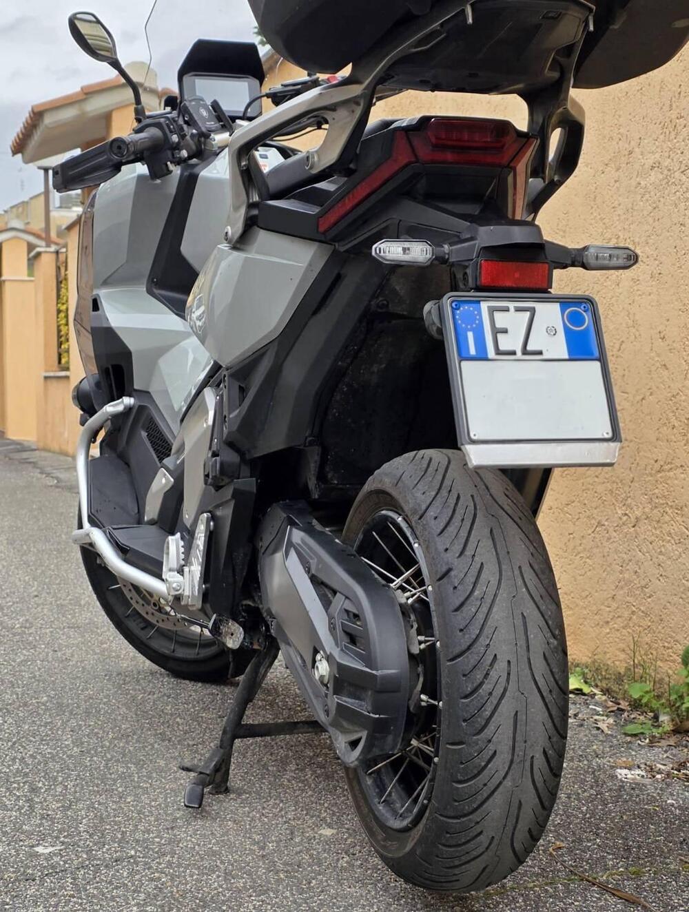 Honda X-ADV 750 DCT Adventure (2021 - 24) (6)