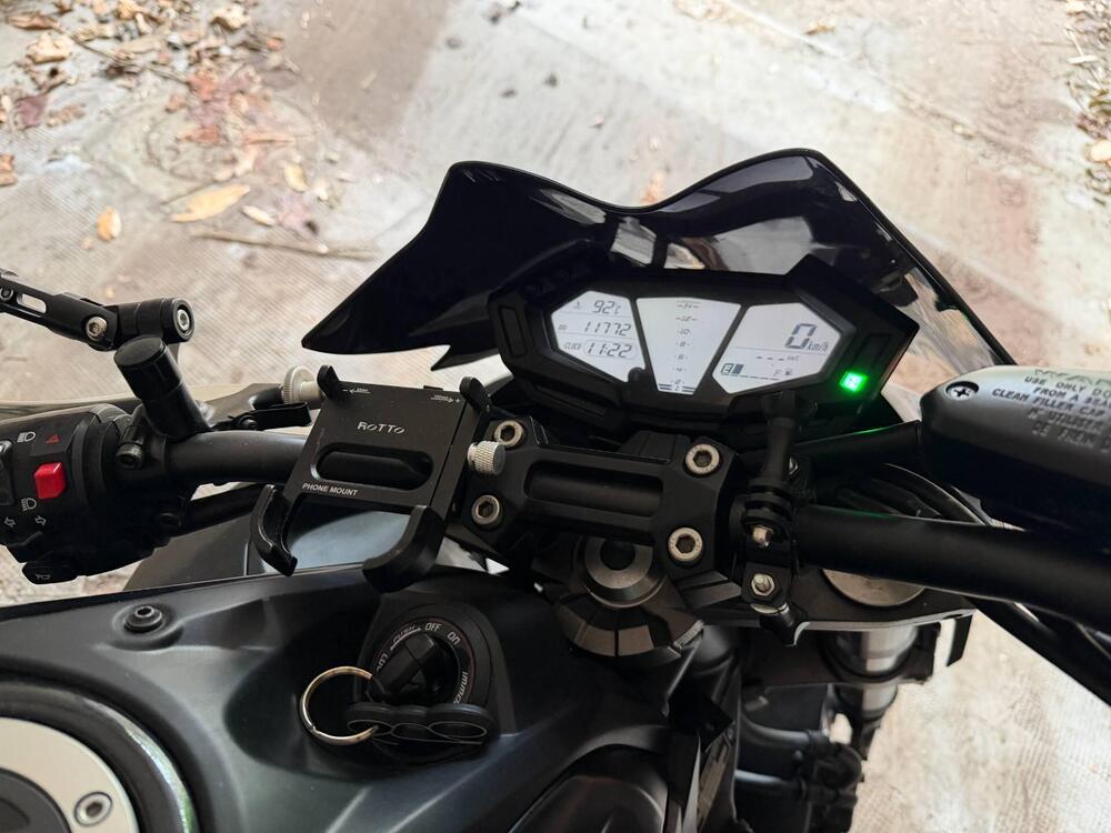 Kawasaki Z 800 e ABS (2012 - 16) (7)