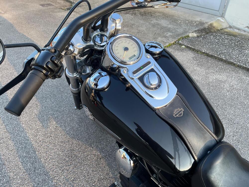 Harley-Davidson 1584 Fat Bob (2007 - 13) - FXDF (11)