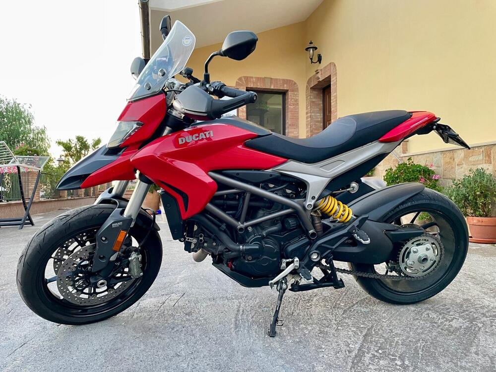 Ducati Hyperstrada 821 (2013 - 15) (2)