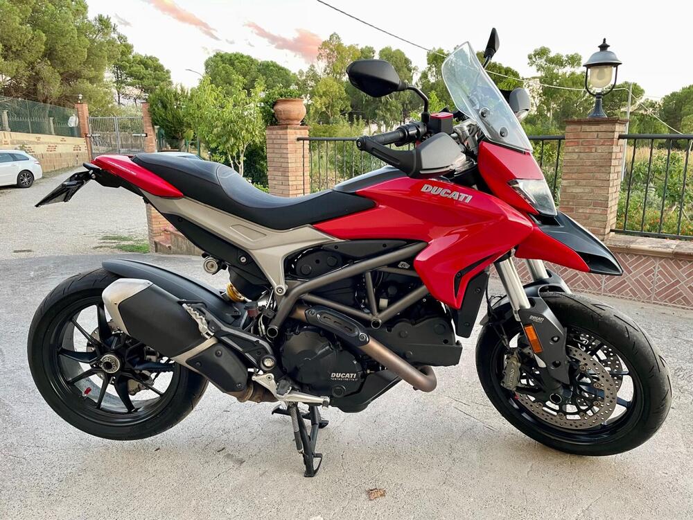 Ducati Hyperstrada 821 (2013 - 15) (5)