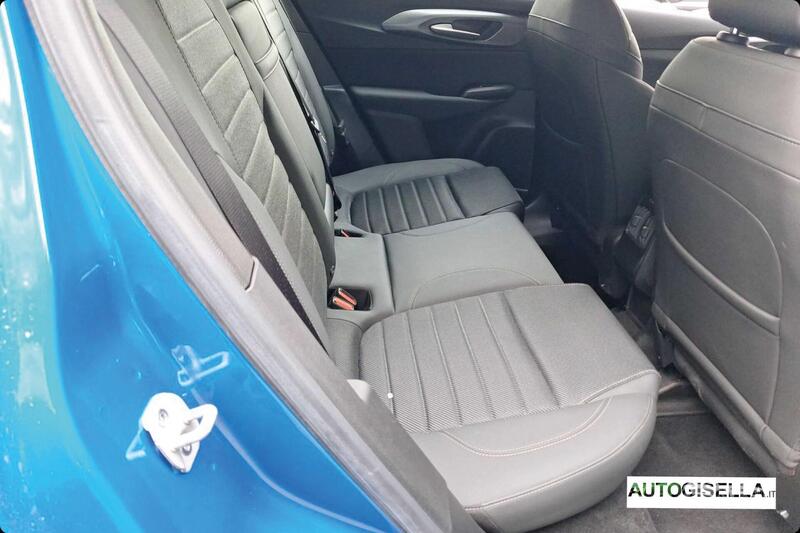 Alfa Romeo Tonale usata a Milano (6)