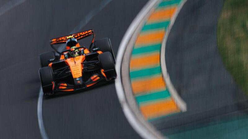 &ldquo;Siamo a 50 secondi dalla Mercedes&rdquo;: Stella lancia l&rsquo;allarme sulla McLaren. Ecco perch&eacute; la MCL40 non performa