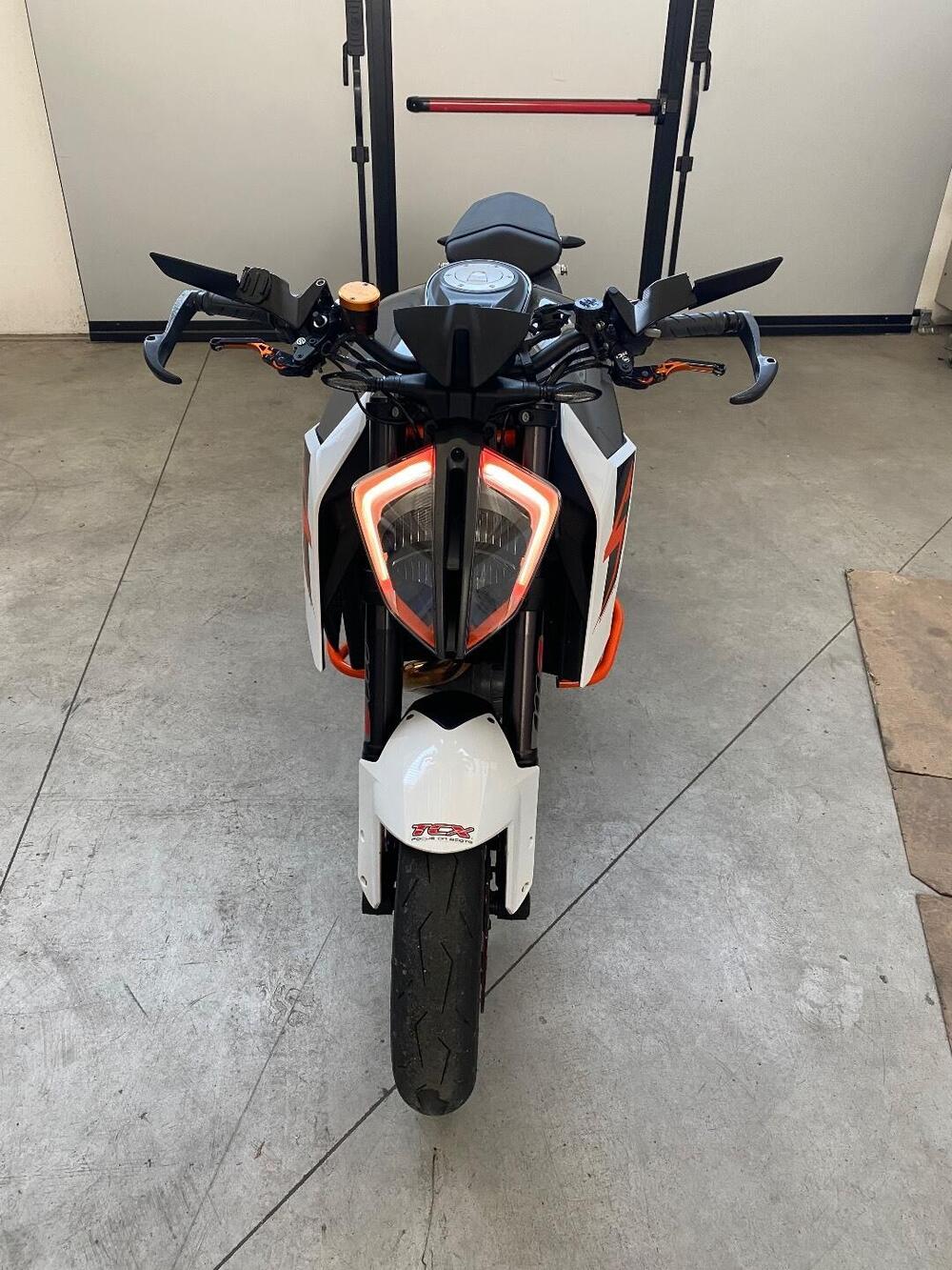 KTM 1290 Super Duke R ABS (2017 - 18) (2)