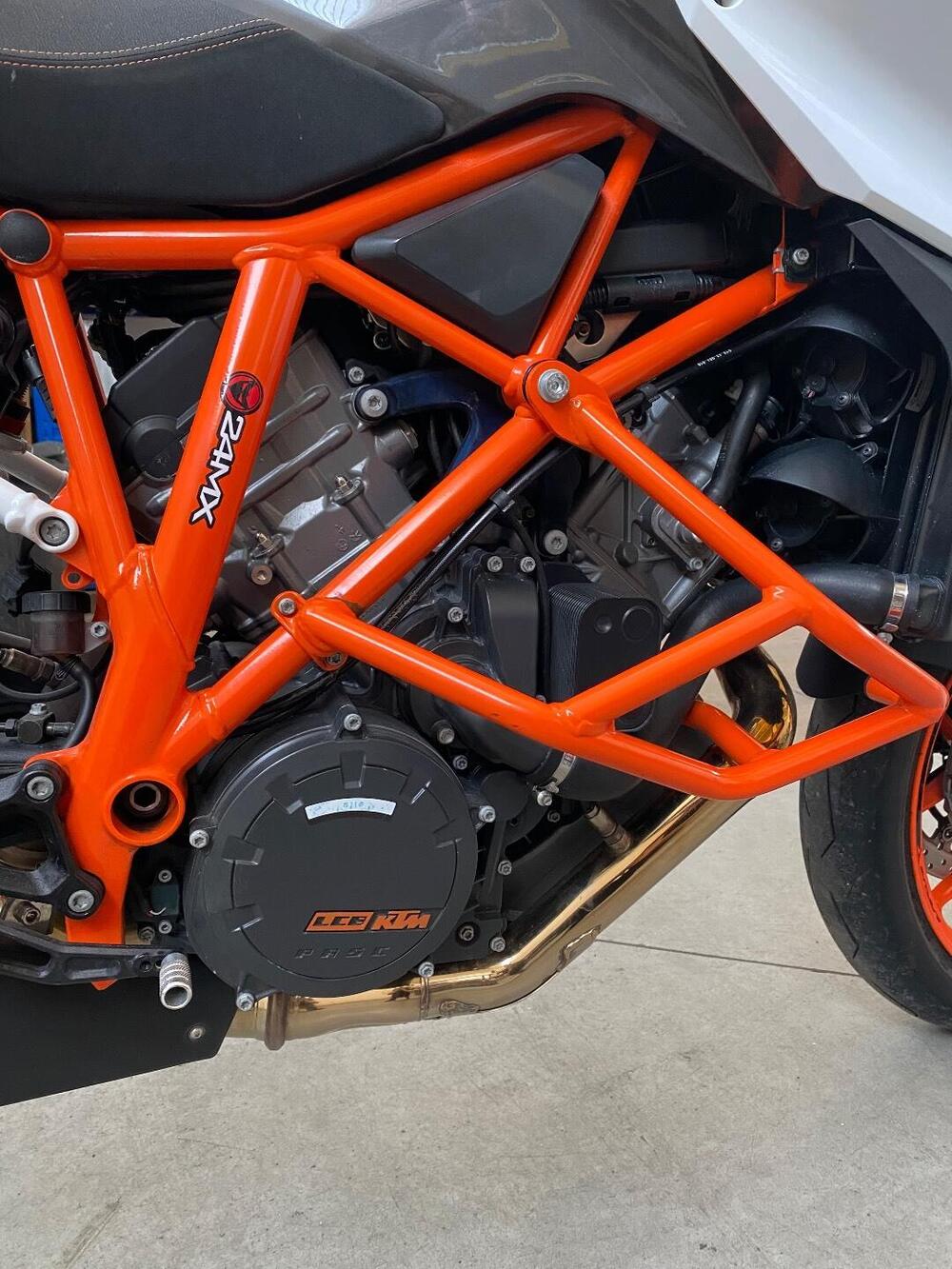 KTM 1290 Super Duke R ABS (2017 - 18) (5)