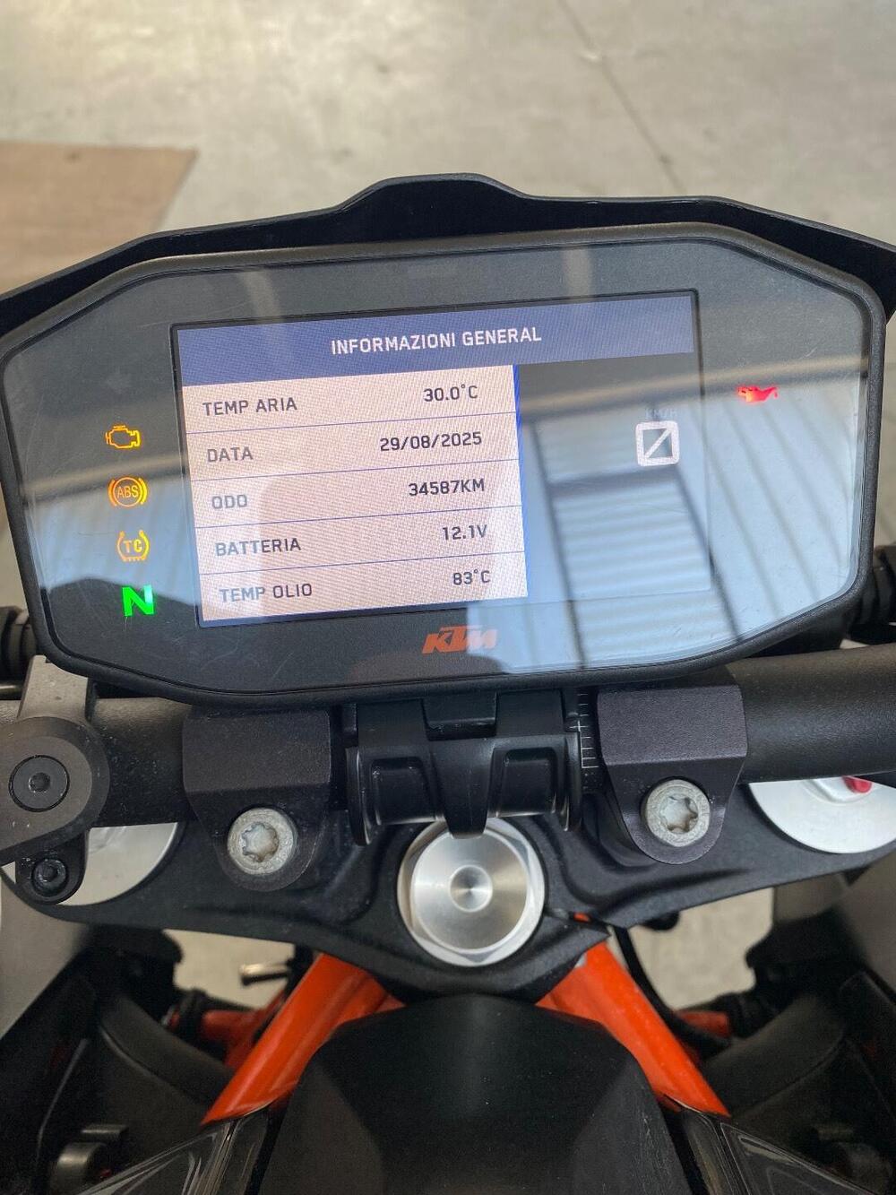 KTM 1290 Super Duke R ABS (2017 - 18) (7)