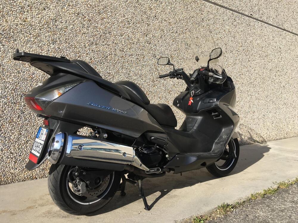 Honda Silver Wing 400 (2006 - 09) (4)