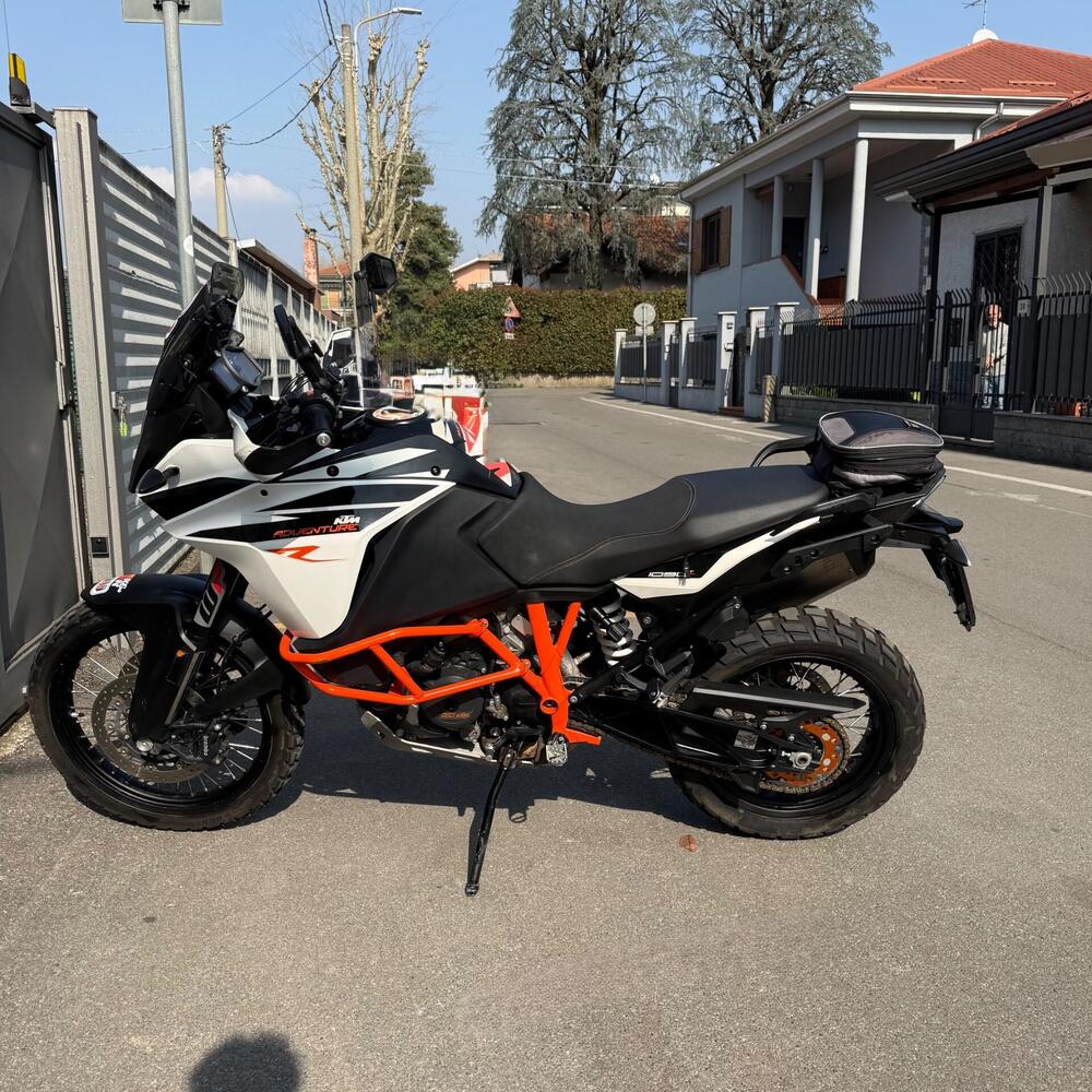 KTM 1090 Adventure R (2017 - 19) (4)