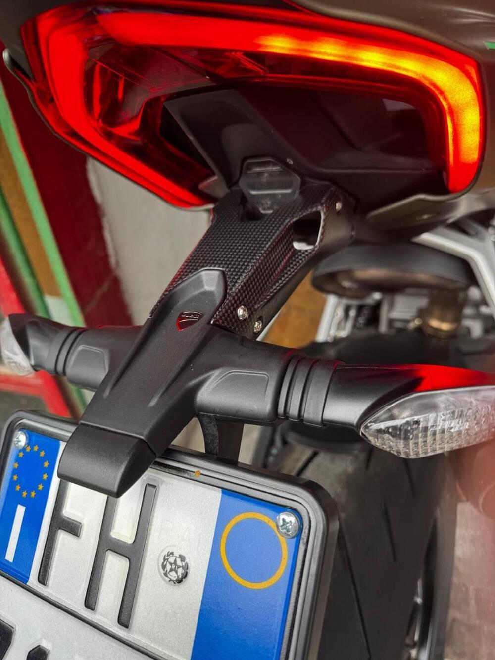 Ducati Streetfighter V2 (2022 - 24) (4)