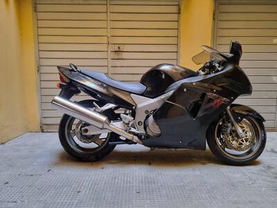 Honda CBR 1100 XX Superblackbird (1999 - 00) usata