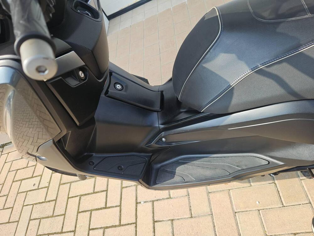 Yamaha X-Max 400 ABS (2013 - 16) (9)