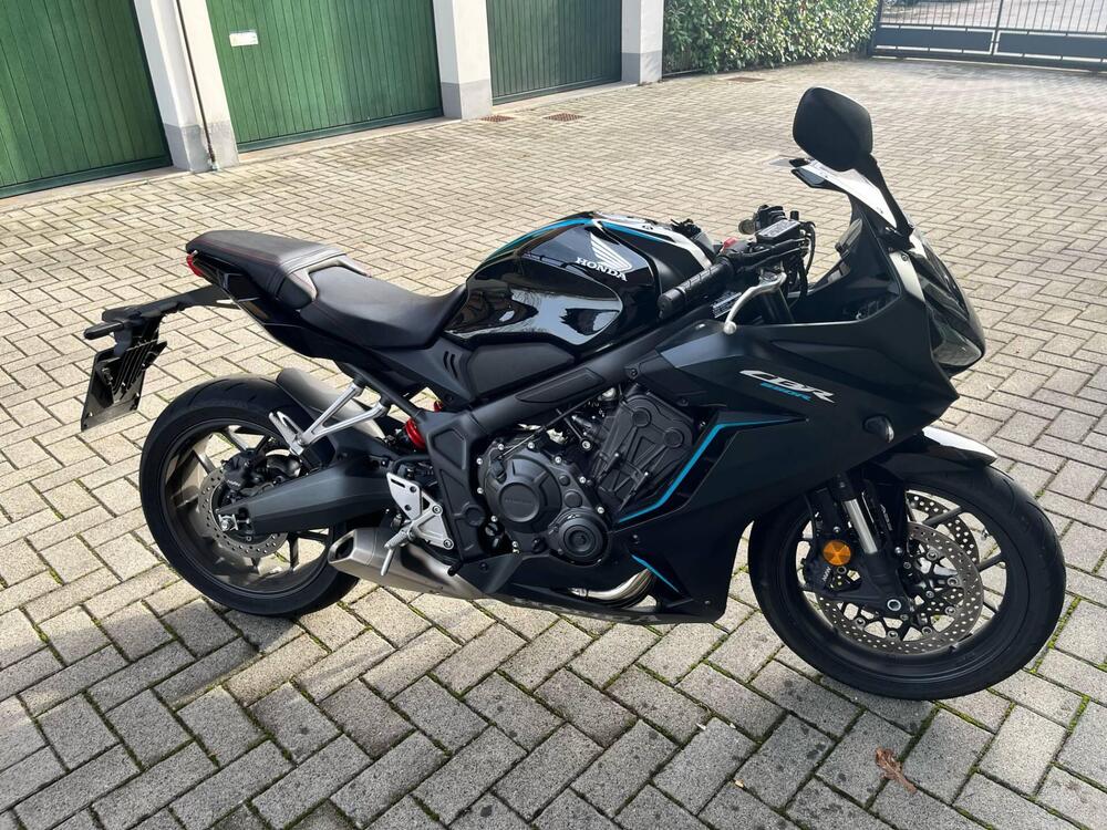 Honda CB 650 R (2021 - 23) (3)