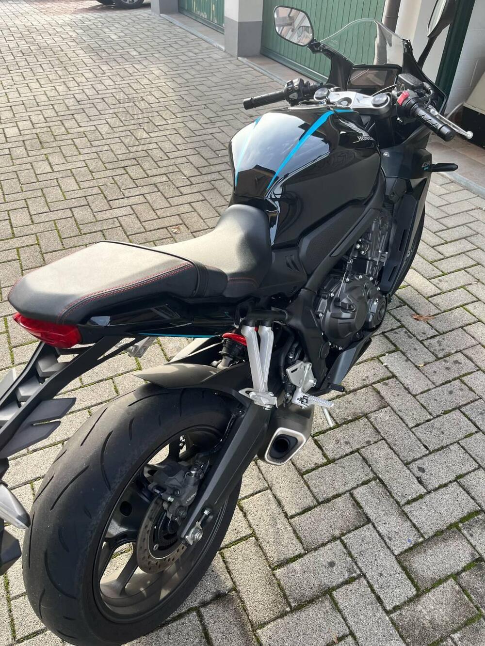 Honda CB 650 R (2021 - 23) (4)