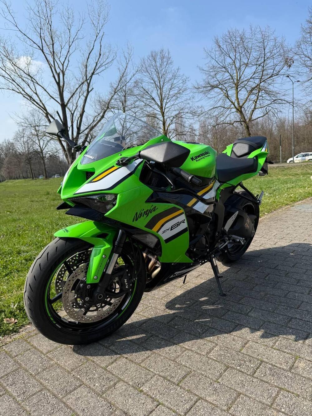 Kawasaki Ninja 636 ZX-6R (2024 - 26) (4)