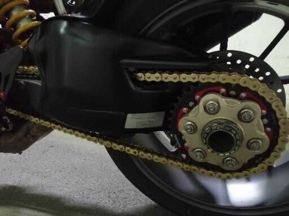 Ducati Streetfighter (2009 - 12) (2)