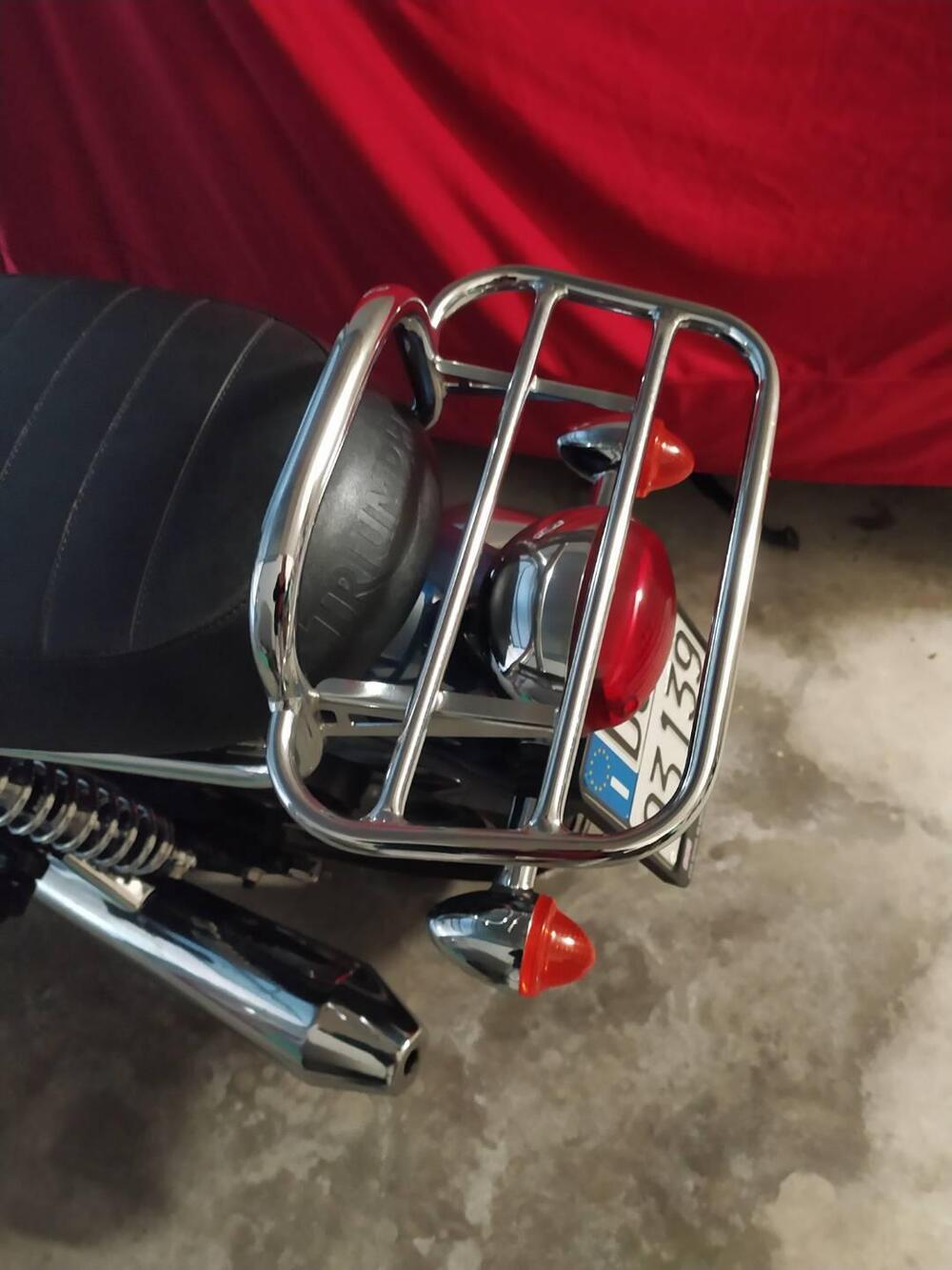 Triumph Bonneville SE (2009 - 13) (3)