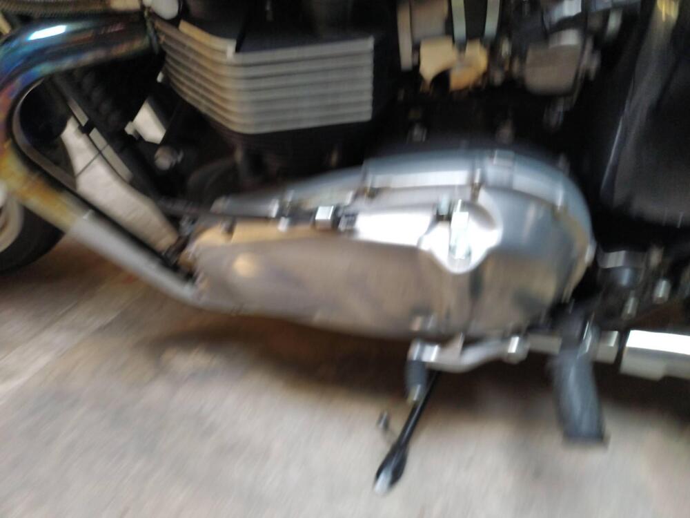 Triumph Bonneville SE (2009 - 13) (5)