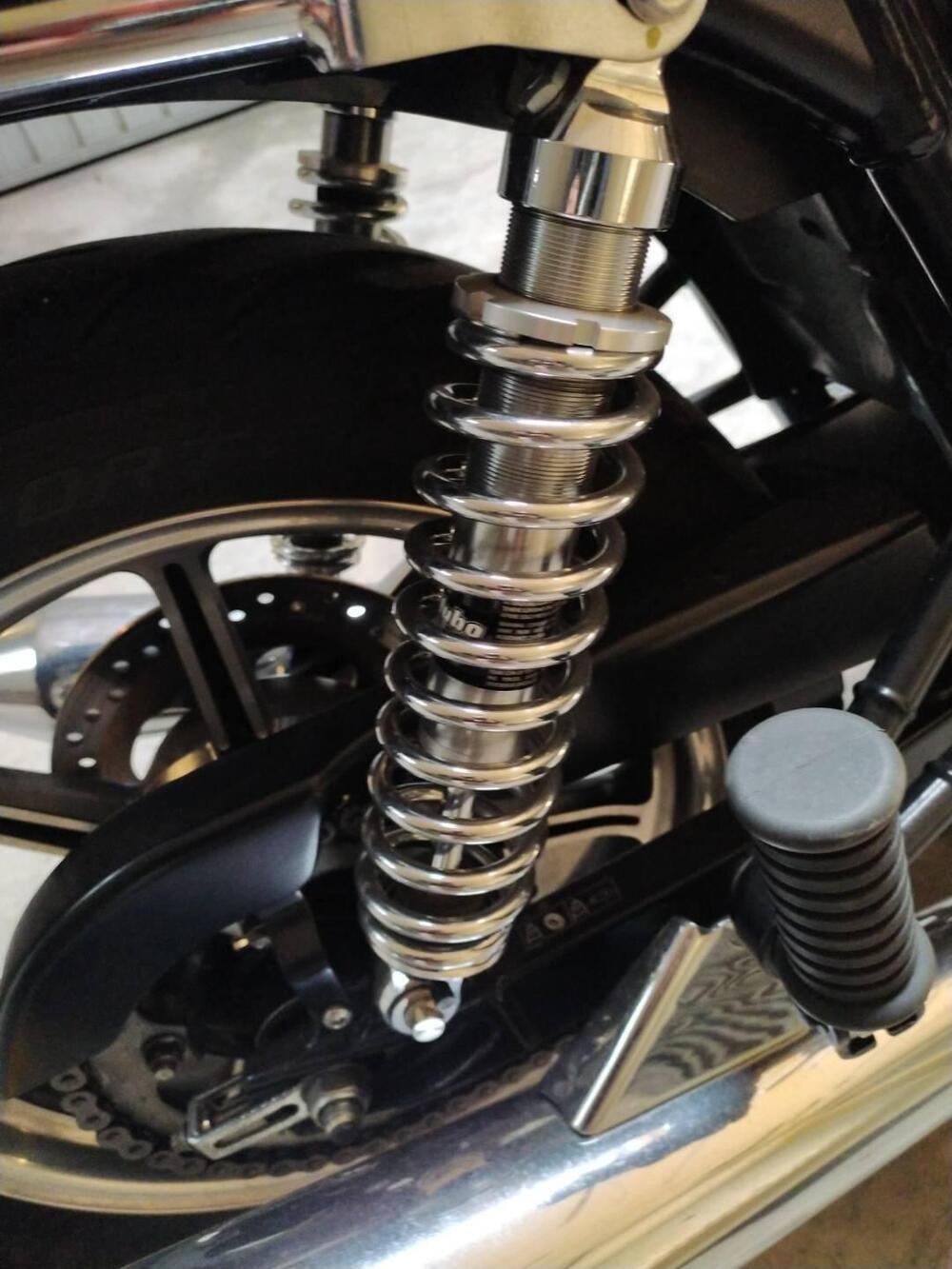 Triumph Bonneville SE (2009 - 13) (10)