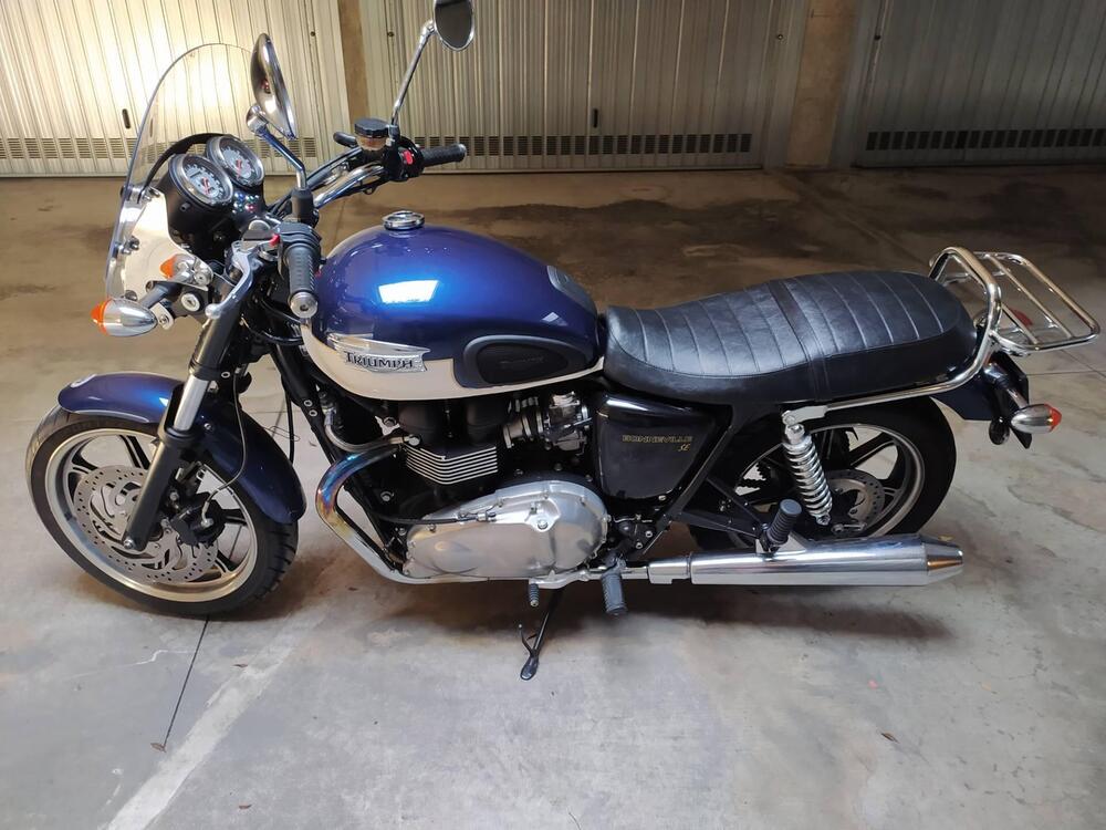 Triumph Bonneville SE (2009 - 13) (17)