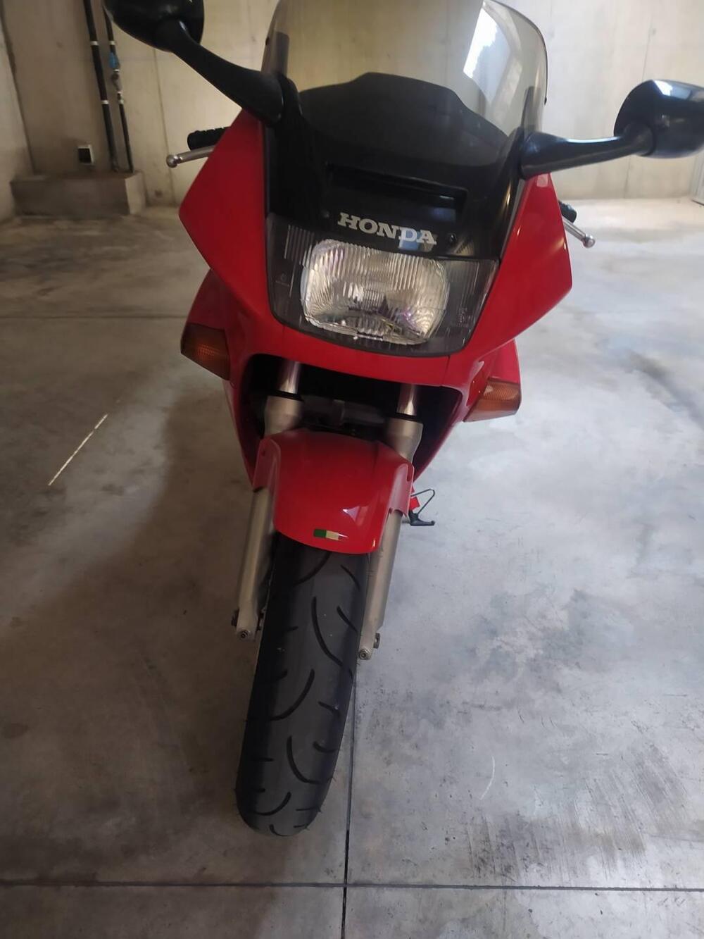 Honda VFR 750 (13)