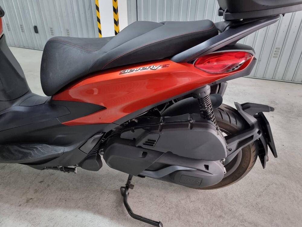 Piaggio Beverly 400 S ABS-ASR (2021 - 24) (9)