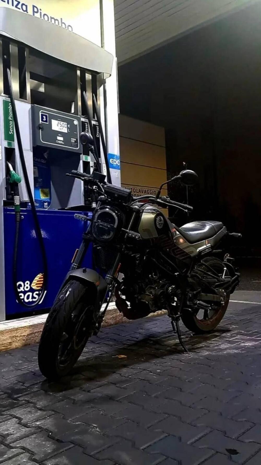 Benelli Leoncino 125 (2022 - 25)