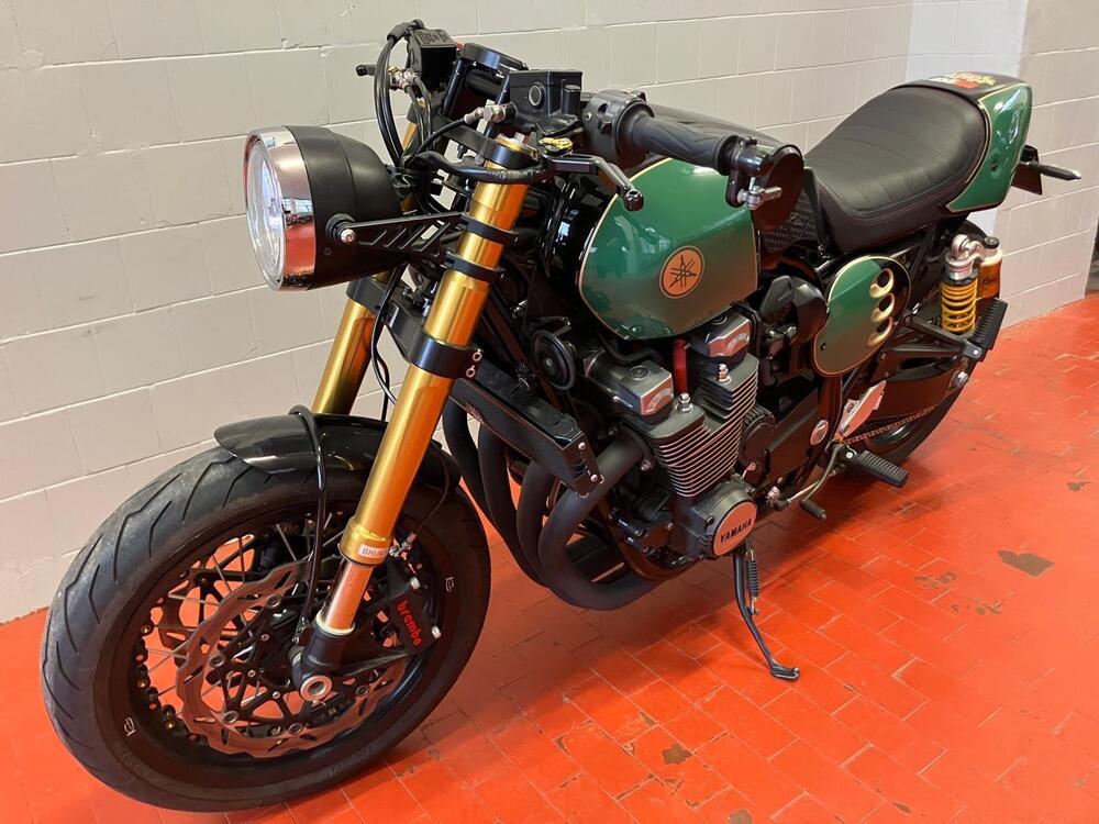 Yamaha XJR 1300 Racer (2015 - 17) (2)