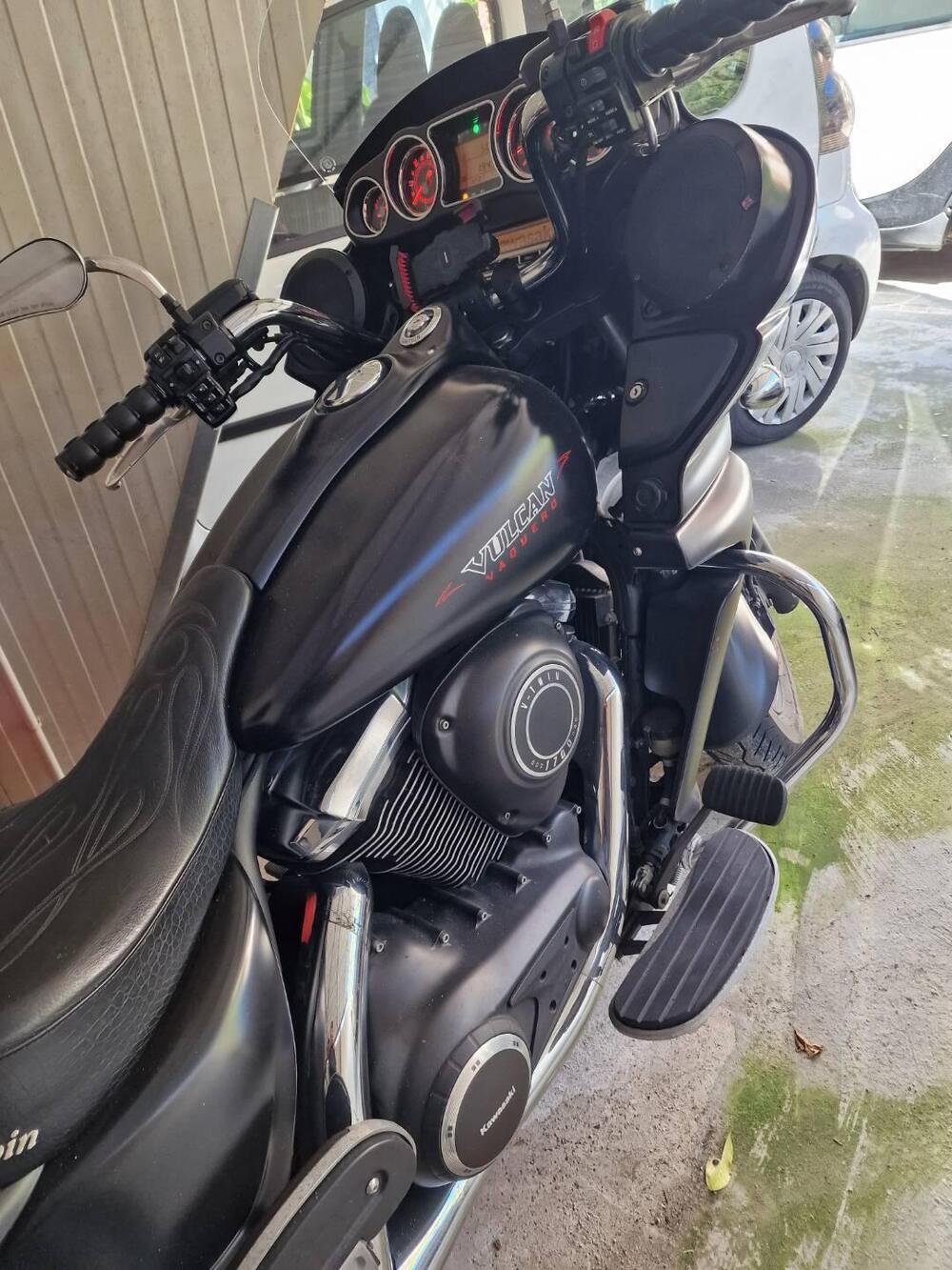 Kawasaki Vulcan VN 1700 Voyager ABS Custom (2011 - 14) (7)